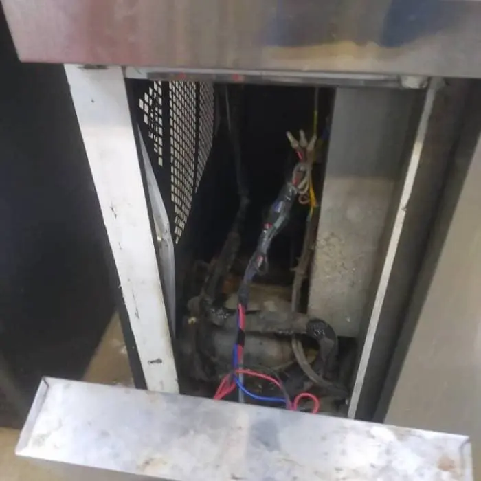 Appliance diagnosis and repair service